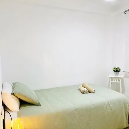 New Spacious And Cozy - Appartement *